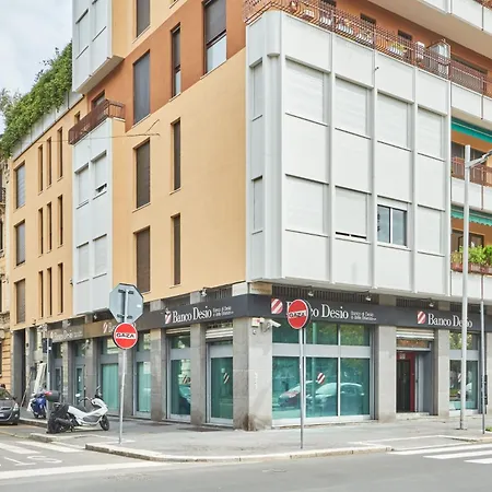 Easylife - Monolocale Con Balcone In Porta Venezia Milão