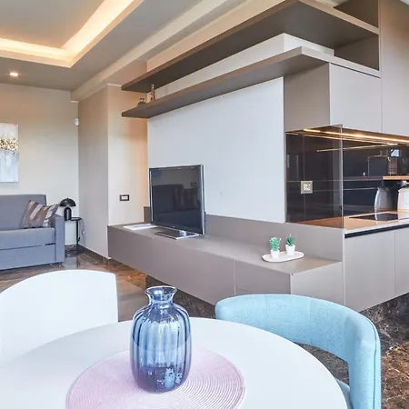 Easylife - Monolocale Con Balcone In Porta Venezia Milão