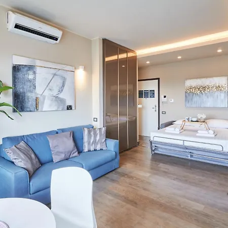 Easylife - Monolocale Con Balcone In Porta Venezia Appartamento