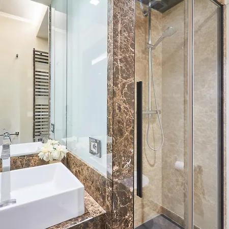 Easylife - Monolocale Con Balcone In Porta Venezia Apartment Milan